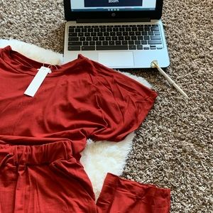 Red 2 piece set